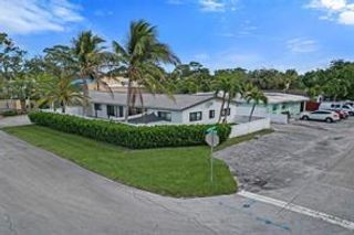 2500 NE 16th Avenue, Wilton Manors, FL 33305