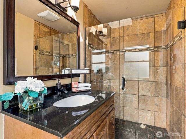 10404 NE 198th Street, Bothell, WA 98011