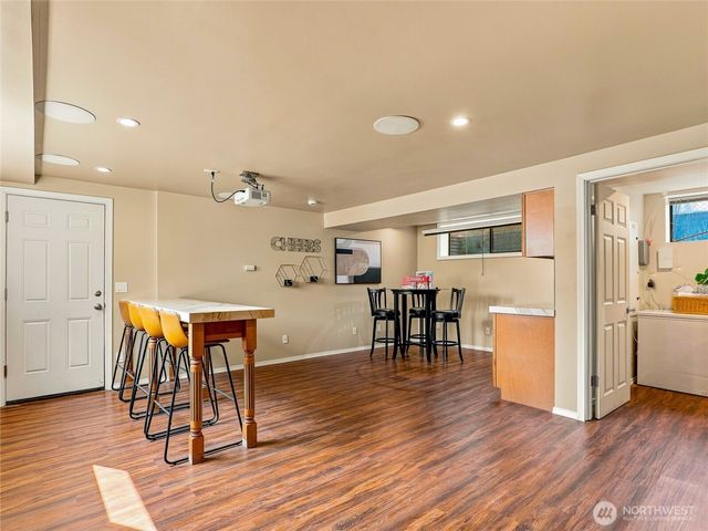 10404 NE 198th Street, Bothell, WA 98011