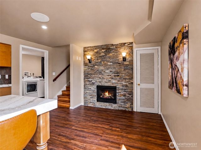 10404 NE 198th Street, Bothell, WA 98011