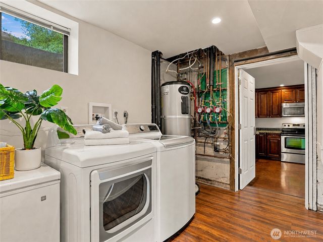 10404 NE 198th Street, Bothell, WA 98011
