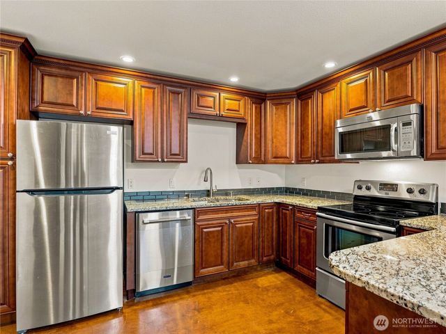 10404 NE 198th Street, Bothell, WA 98011