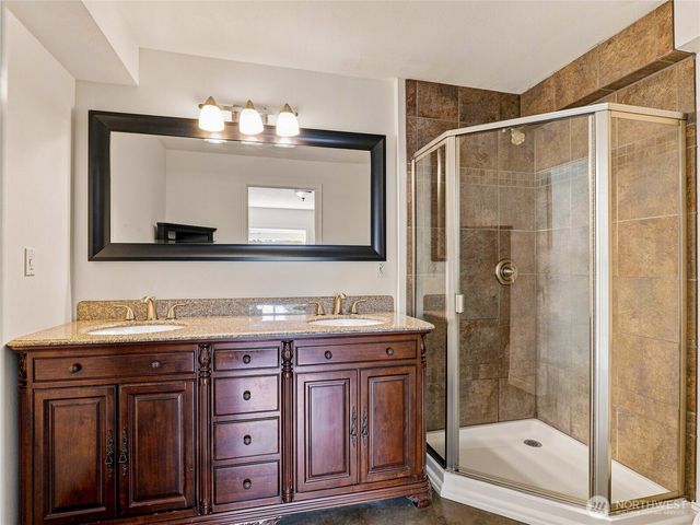 10404 NE 198th Street, Bothell, WA 98011