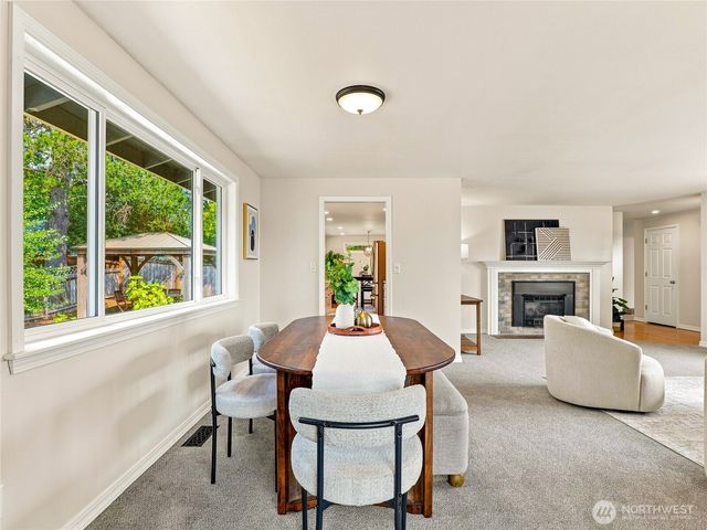 10404 NE 198th Street, Bothell, WA 98011