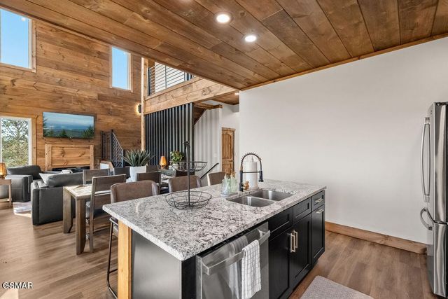 1567 Rainbow Ridge Way, Sevierville, TN 37862