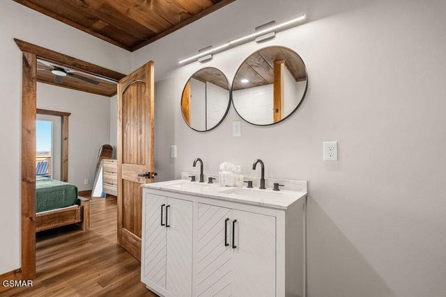 1567 Rainbow Ridge Way, Sevierville, TN 37862