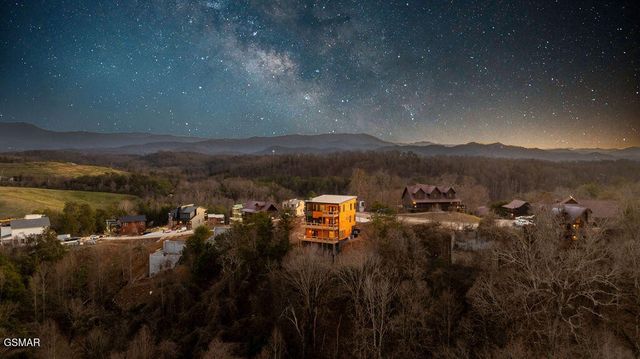 1567 Rainbow Ridge Way, Sevierville, TN 37862