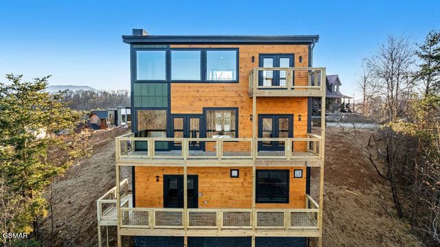1567 Rainbow Ridge Way, Sevierville, TN 37862
