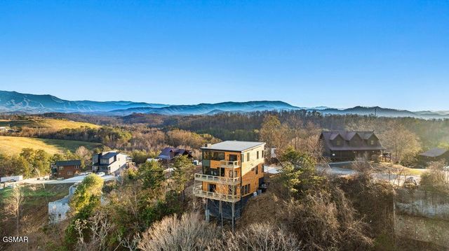 1567 Rainbow Ridge Way, Sevierville, TN 37862