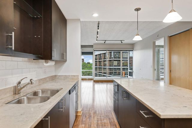 45 University Avenue SE 415, Minneapolis, MN 55414