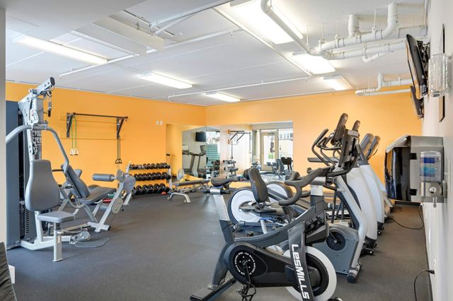 45 University Avenue SE 415, Minneapolis, MN 55414