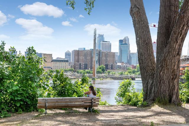 45 University Avenue SE 415, Minneapolis, MN 55414