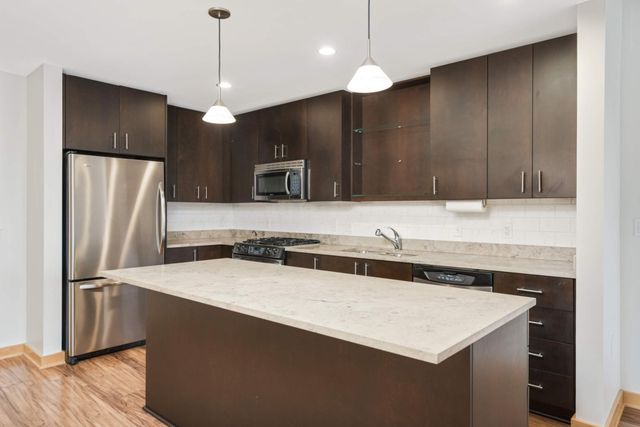 45 University Avenue SE 415, Minneapolis, MN 55414