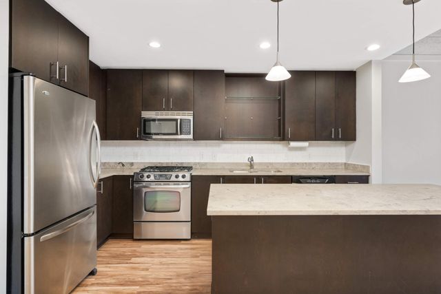 45 University Avenue SE 415, Minneapolis, MN 55414