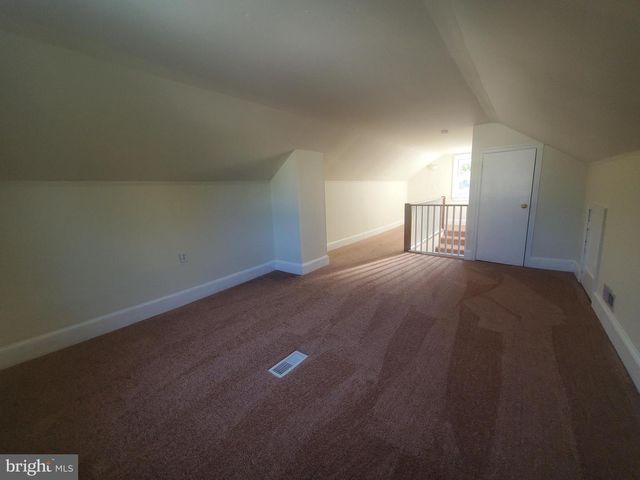73 UPLAND AVE, Dover, DE 19901