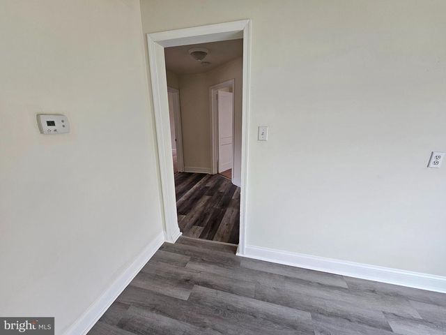 73 UPLAND AVE, Dover, DE 19901