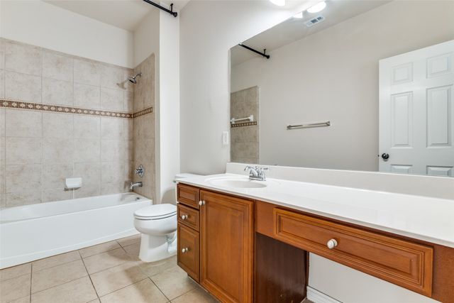 5813 Stone Mountain Road, The Colony, TX 75056