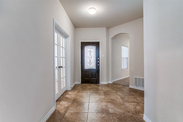 5813 Stone Mountain Road, The Colony, TX 75056