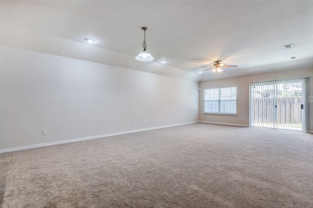 5813 Stone Mountain Road, The Colony, TX 75056