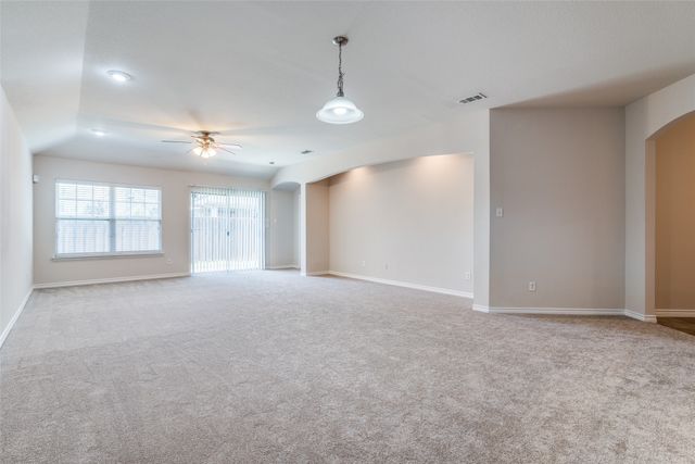 5813 Stone Mountain Road, The Colony, TX 75056