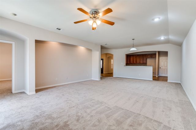 5813 Stone Mountain Road, The Colony, TX 75056