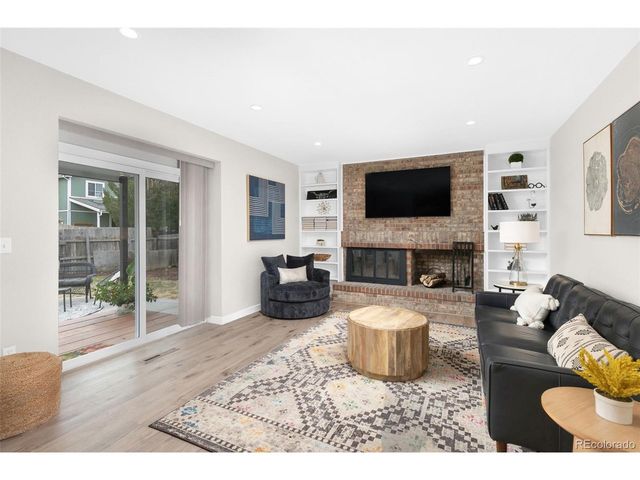 1110 E 9th Ave, Broomfield, CO 80020