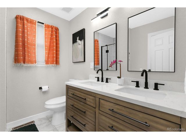 1110 E 9th Ave, Broomfield, CO 80020