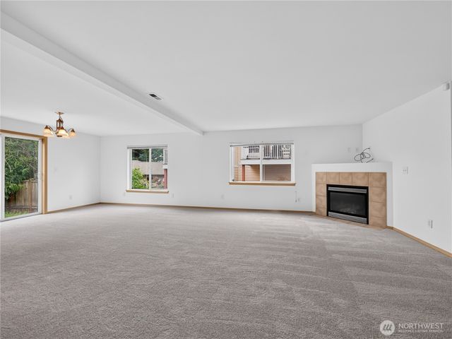 3925 152nd Pl SE, Bothell, WA 98012