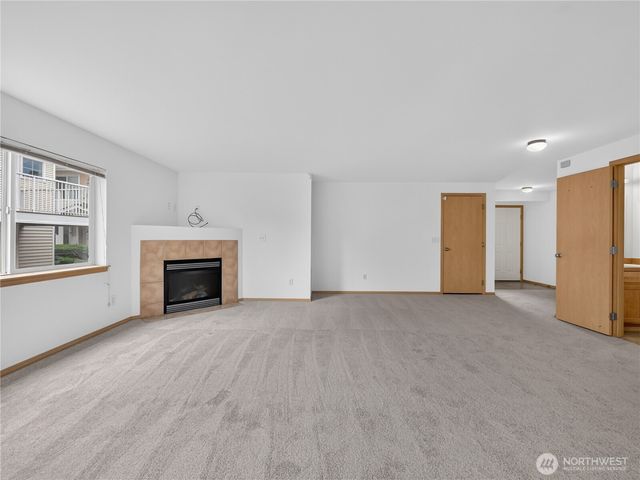 3925 152nd Pl SE, Bothell, WA 98012
