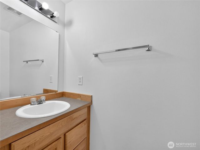 3925 152nd Pl SE, Bothell, WA 98012