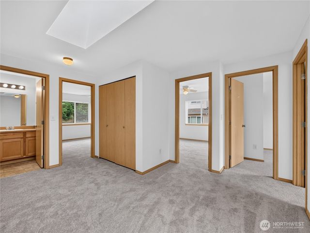 3925 152nd Pl SE, Bothell, WA 98012
