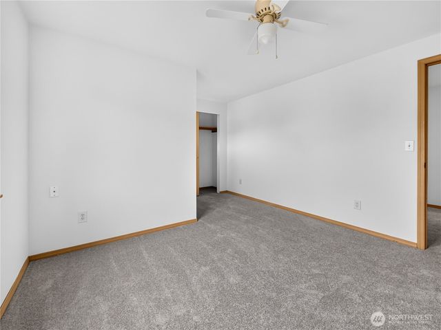 3925 152nd Pl SE, Bothell, WA 98012