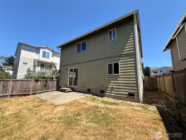 3925 152nd Pl SE, Bothell, WA 98012