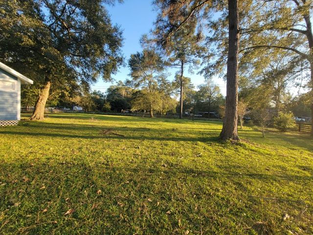 13310 13th Street, Splendora, TX 77372