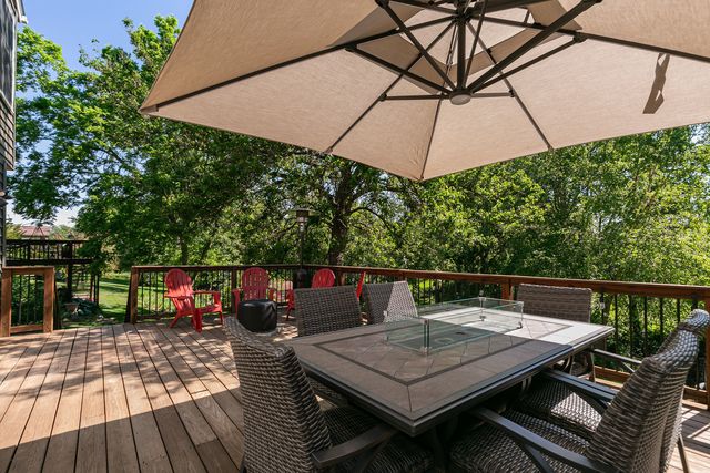4322 W LOMBARD Street, Davenport, IA 52804