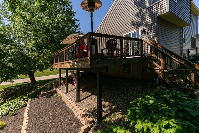 4322 W LOMBARD Street, Davenport, IA 52804