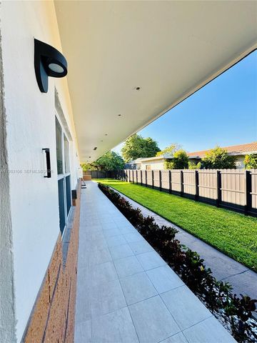 609 NW 2nd Ave 1, Hallandale Beach, FL 33009