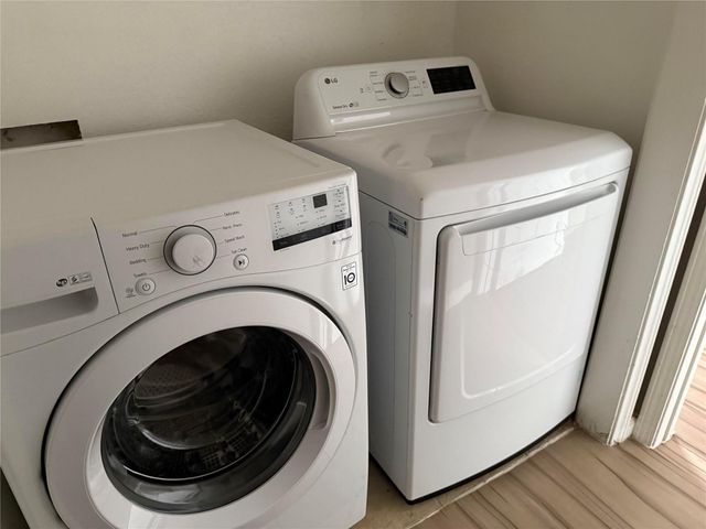 9090 S Braeswood Boulevard 48, Houston, TX 77074