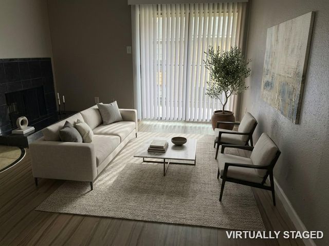 9090 S Braeswood Boulevard 48, Houston, TX 77074