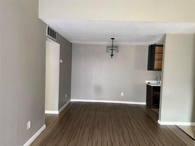 9090 S Braeswood Boulevard 48, Houston, TX 77074