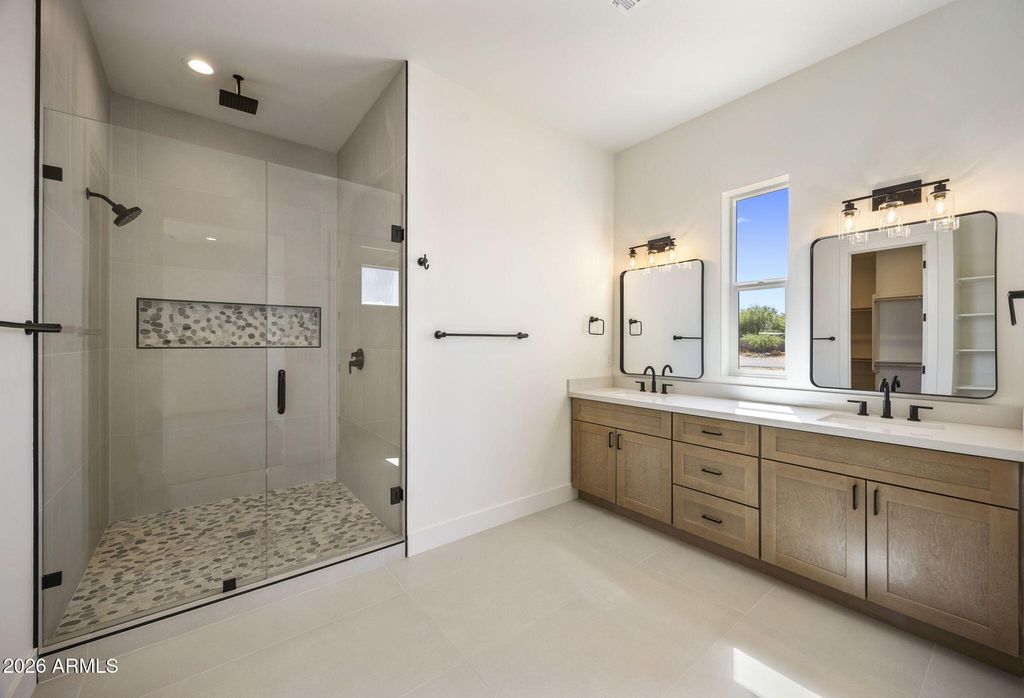 Image 25 of property listing at 22272 W ROY ROGERS Road, Wittmann, AZ 85361