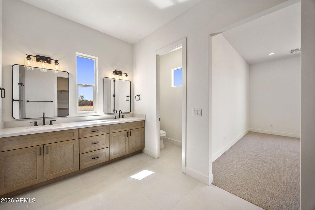 Image 26 of property listing at 22272 W ROY ROGERS Road, Wittmann, AZ 85361
