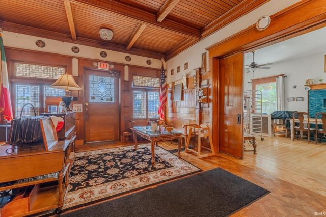 908 S Washington Street, Marion, IN 46953