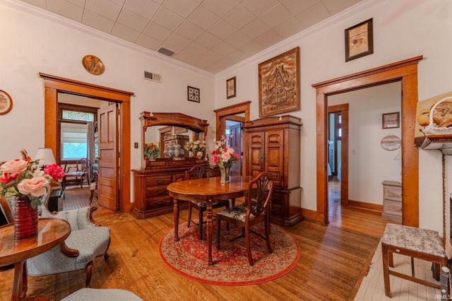 908 S Washington Street, Marion, IN 46953