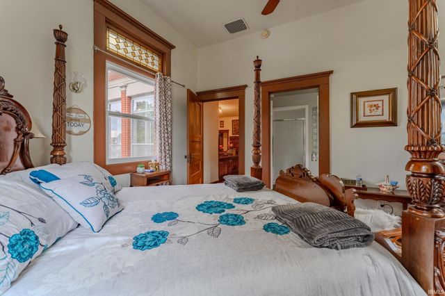 908 S Washington Street, Marion, IN 46953