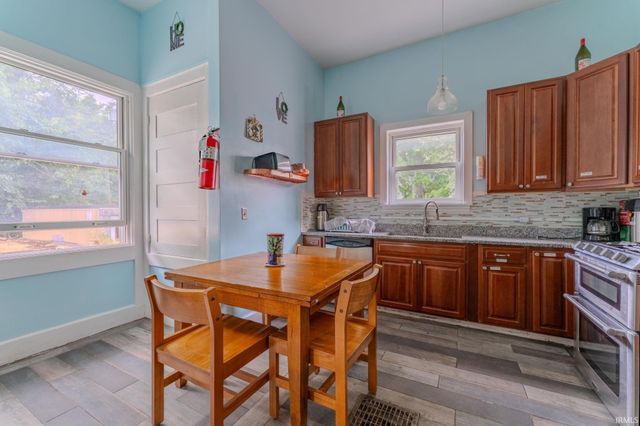 908 S Washington Street, Marion, IN 46953