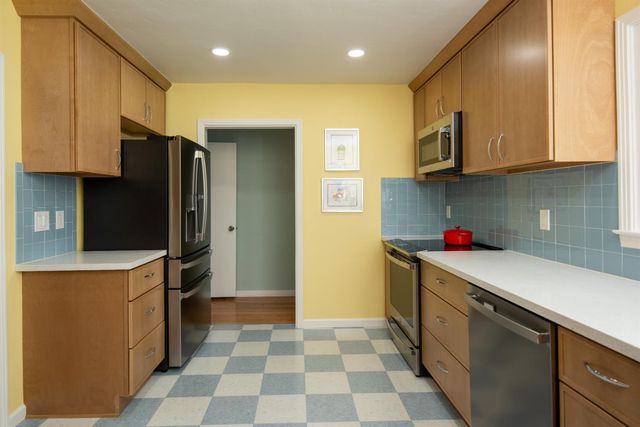 421 Bonita Ave, Modesto, CA 95354
