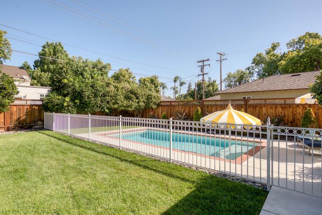 421 Bonita Ave, Modesto, CA 95354