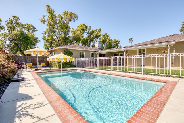 421 Bonita Ave, Modesto, CA 95354