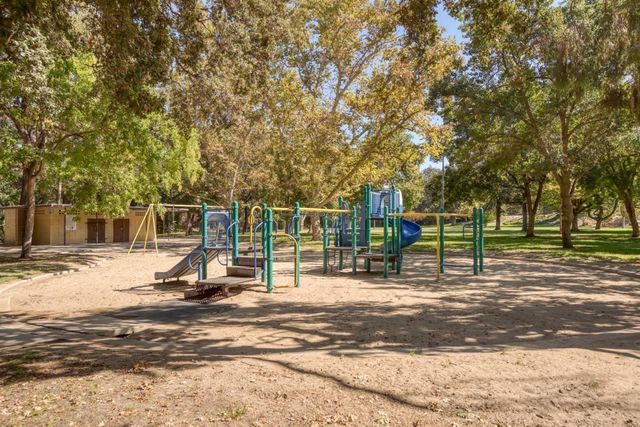 421 Bonita Ave, Modesto, CA 95354